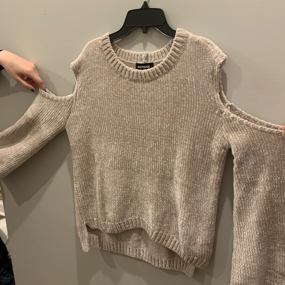 Express chenille sweater